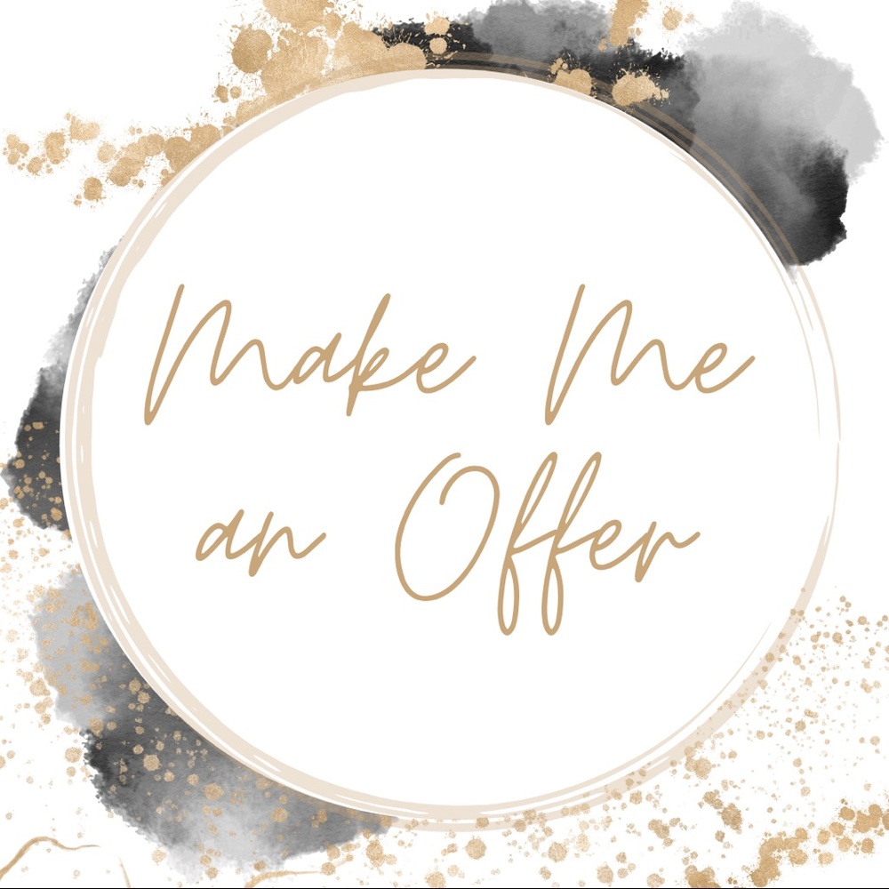 🖤All offers are accepted or countered!🖤